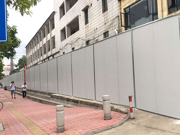 裝配式鋼結構圍擋主要特點